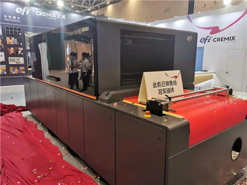 冠軍磁磚引進efi快達(dá)平頂級設(shè)備,打造品質(zhì)護城河