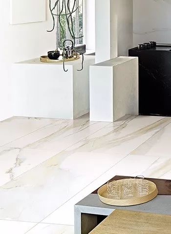 瓷磚帶點(diǎn)色差,效果會(huì)更好看